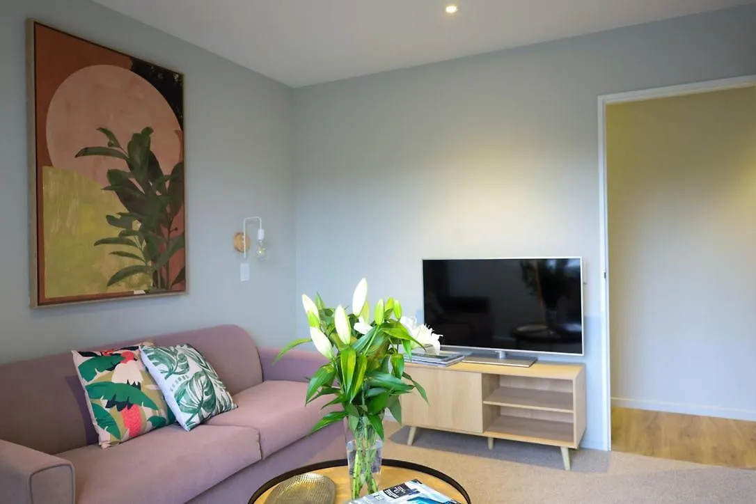 New Brighton Pier Retreat - Bed & Breakfast Christchurch 0*,  New Zealand
